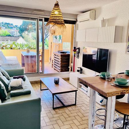 Cosy Deux Pieces Pour 4 Personnes En Centre Ville Classe Cavalaire-sur-Mer Dış mekan fotoğraf