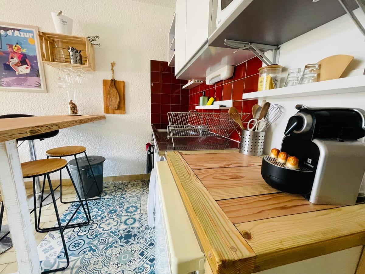 Cosy Deux Pieces Pour 4 Personnes En Centre Ville Classe Cavalaire-sur-Mer Dış mekan fotoğraf