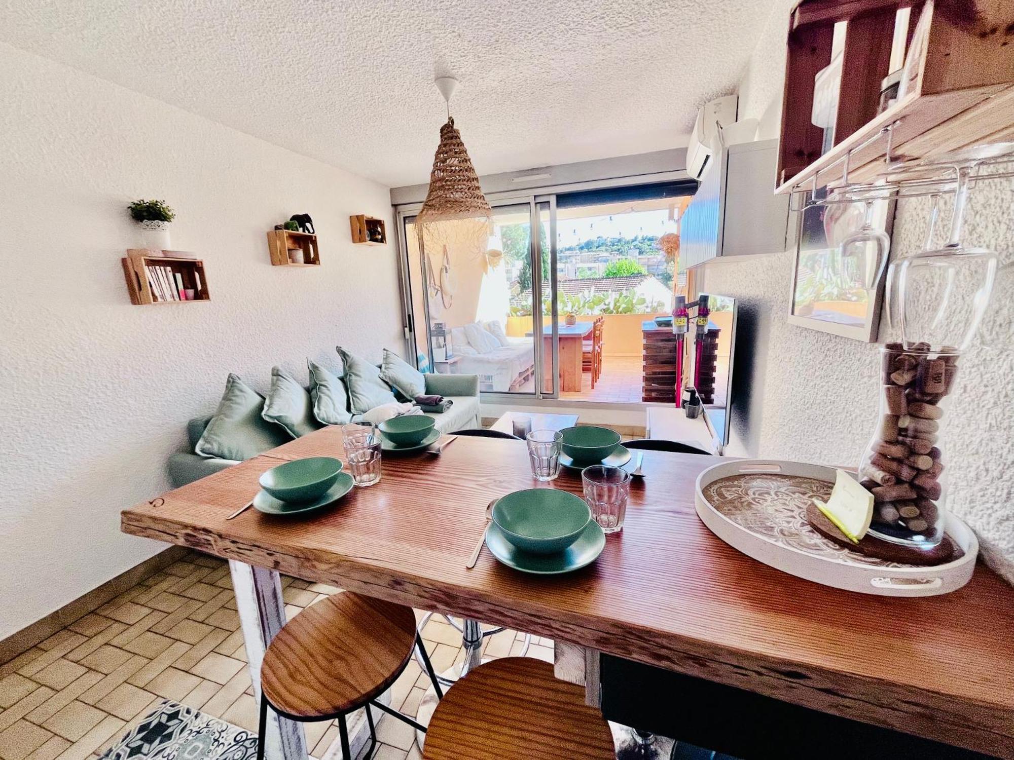 Cosy Deux Pieces Pour 4 Personnes En Centre Ville Classe Cavalaire-sur-Mer Dış mekan fotoğraf